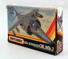 Matchbox márkájú BAe Harrier repülőgép makett (modell) eredeti dobozában, hiánytalanul / Original airplane modell