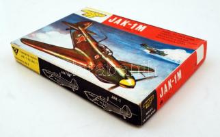 JAK 1M repülőgép makett (modell) eredeti dobozában, hiánytalanul / Original airplane modell