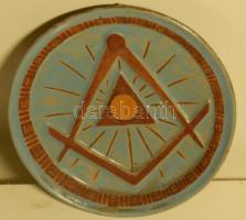 Szabadkőműves kerámia tányér. Szign:Csécsy