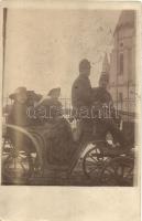 1916 Ditró, Gyergyóditró, Ditrau; lovaskocsi, K.u.K. tiszt / horse carriage, Austro-Hungarian officer, photo (EK)