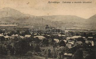 Nyitrabánya, Handlová; széntelep a munkásházakkal / coal depo with the workers home (vágott / cut)