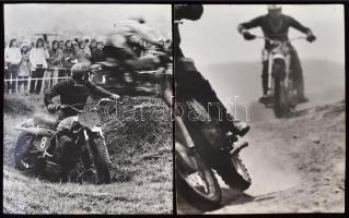 cca 1970 Zsigri Oszkár (1933-?): Motocross I-II., egyik pecséttel jelzett, vintage fotóművészeti alkotás, 40x30 cm