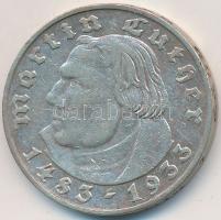 Német 3. Birodalom 1933D 2M Ag "Luther Márton születésének 450. évfordulója" T:2 kis ph. German Third Reich 1933D 2 Mark "450th Anniversary - Birth of Martin Luther" C:XF small ph.