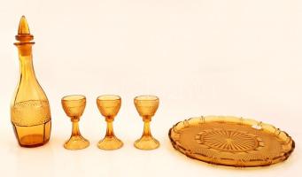 Hiányos likőrös készlet tálcával, hibátlan, m:23 cm, d:23 cm, m: 8 cm