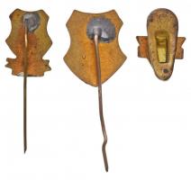 ~1946-1947. "KIE (Keresztény Ifjúsági Egyesület)" zománcozott fém jelvény + "Diák Szö...