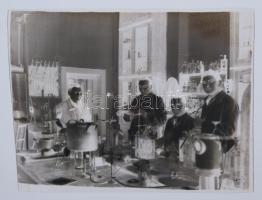 Különböző, régi negatívok, Budapest, Erzsébet híd, gyár, zenekar, kerékpár, stb, 23db, cca 6x6cm