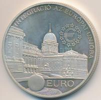 1997. 2000Ft Ag "Integráció az EU-ba-EURO I" T:PP ujjlenyomat