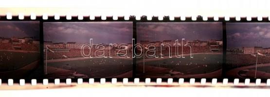 Az Aranycsapat játszik a Népstadionban az osztrákok ellen, színes 13 kockából álló diapozítiv