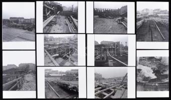 cca 1973 Budapest, Moszkva téri építkezés, 10 db korabeli negatívról modern nagyítás 10x15 cm-es fotópapíron