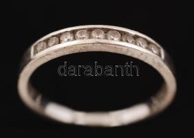Ezüst gyűrű kővel, Ag., br.:1,6gr., jelzett, méret:56/ Silver ring with stone, Ag, gross: 1,6gr, mar...