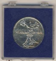 1975. 200Ft Ag "Felszabadulás" T:BU Eredeti MNB plasztiktokban!