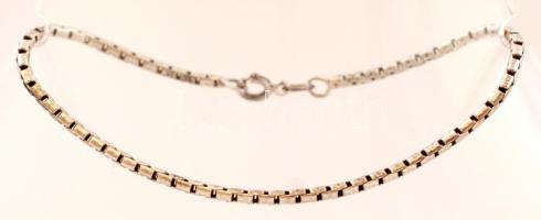 Ezüst karlánc,  Ag., nettó.:4,8gr., jelzett, 18cm/ Silver bracelet, Ag, net. 4,8gr, marked, 18cm