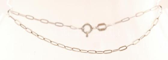 Ezüst karlánc,  Ag., nettó.:0,8gr., jelzett, 17cm/ Silver bracelet, Ag, net.: 0,8gr, marked, 17cm