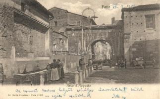 Fano, Arco dAugusto / arch, well with water carrying ladies (EB)