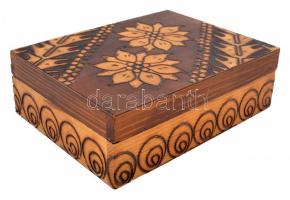 60 db toll fa dobozban, 20×16 cm