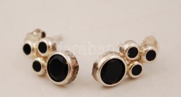 Ezüst fülbevaló kővel,  Ag., br.:1,9gr., jelzett /Silver earrings with stones,  Ag. gross: 1,9gr, ma...