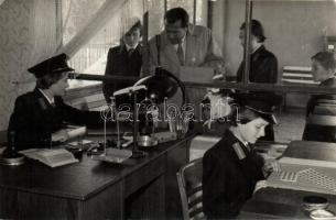 Dunaújváros, Dunapentele, Sztálinváros; Úttörővasút; Képzőművészeti Alap Kiadóvállalat - 2 db modern képeslap / 2 modern postcards