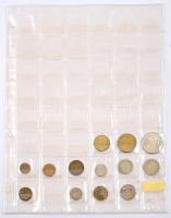 ~350db-os hobbi fémpénz gyűjtemény albumba rendezve T:vegyes
~350pcs of coins in collector's a...