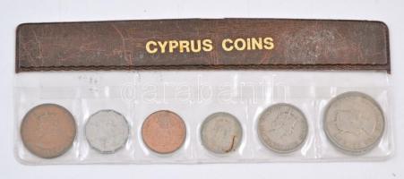 ~350db-os hobbi fémpénz gyűjtemény albumba rendezve T:vegyes
~350pcs of coins in collector's a...