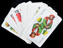 Nagyméretű (15,5×10 cm) magyar kártya pakli