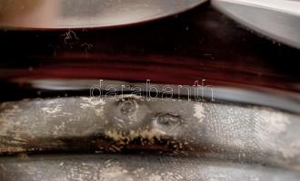 Ezüst(Ag) talpú(jelzett) metszett üveg kínáló tál, apró hibával, d: 14 cm, m: 7 cm