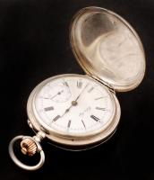 XIX: sz. vége: Pavel Bure, Moszkva duplafedelű ezüst zsebóra. Sorszámozott. Fedelén kék zománc címer...