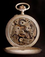 XIX: sz. vége: Pavel Bure, Moszkva duplafedelű ezüst zsebóra. Sorszámozott. Fedelén kék zománc címer...