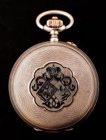 XIX: sz. vége: Pavel Bure, Moszkva duplafedelű ezüst zsebóra. Sorszámozott. Fedelén kék zománc címer...