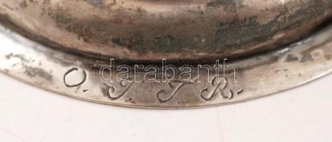 Antik ezüst (Ag.) kehely, jelzett (13 lat, O.J.T.R), mesterjeggyel (SZL), szaru betéttel, korának me...