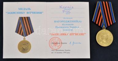 Ukrajna 1999. "A haza védelmezője emlékérem" tombak kitüntetés mellszalagon, igazolvánnyal...