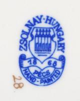 Zsolnay virágmintás csésze, tetővel, csészealjjal(pótolt), jelzett, 3 db