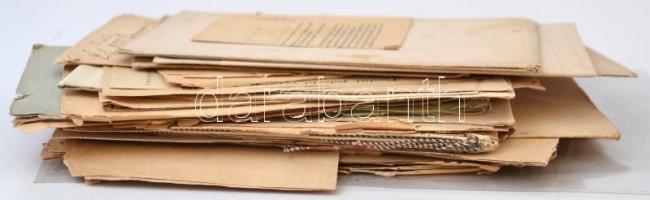 cca 1863-1945 Vegyes judaika tétel: 1945 májusában Waldenburgból Buchenwaldba írt levél, valamint na...