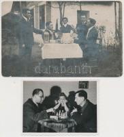 cca 1930-40 Kártyázás, sakkozás, fotó, fotólap, 6x9cm, 8x13cm