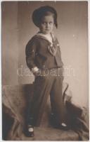 1928 A kis dohányos, fotólap, 9x13cm