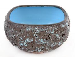 Bod Éva (1924-2004): Lyukacsos kaspó, raku kerámia, jelzett, 19×19×10 cm