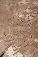 1884 Ezüst (Ag.) esküvői tálca, mesterjeggyel (Josef G. Klinkosch), jelzett (Bécs), nettó:1500 g, d:...