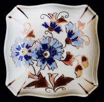 Zsolnay búzavirágmintás kis ékszertartó dobozka, hibátlan, jelzett, 8x8x4,5 cm