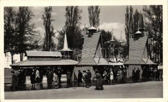 4 db RÉGI magyar városképes lap; Budapest, Párkány, Gyula / 4 old Hungarian town-view postcards; Bud...