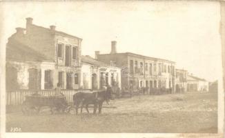 Volodymyr-Volynskyi, Wladimir Wolynsky; Verbrannte Häuser, Originalfoto F. J. Marik / damaged street, photo