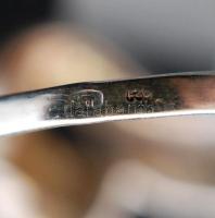 Női ezüst(Ag) gyűrű apró kövekkel, jelzett, méret: 56,  br: 3,4 g