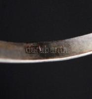 Női ezüst(Ag) gyűrű apró kövekkel, jelzett, méret: 63,  br: 2,3 g