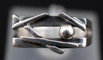 Női ezüst(Ag) gyűrű, jelzett, méret: 55,  nettó: 5,7 g