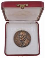 Csíkszentmihályi Róbert (1940-) 1973. "Eötvös Loránd-díj" Br érem eredeti tokban (67mm) T:...