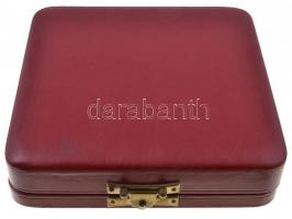 Csíkszentmihályi Róbert (1940-) 1973. "Eötvös Loránd-díj" Br érem eredeti tokban (67mm) T:...