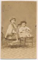 1861 Rudolf és Gizella koronahercegek gyermekkori  képe. Langerer, Wien, / 1861 Photo of Kornprinz Rudolf and Gisella. 6x9 cm