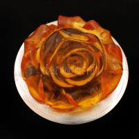 Ezüst és borostyán bross / Silver and amber broche d: 3 cm