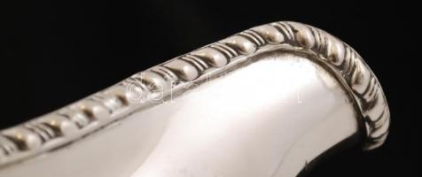 Ezüst füles kiöntő,  Ag., nettó:192gr., jelzett,17x10cm /Silver jug-eared, Ag, net.. 192gr, marked, ...