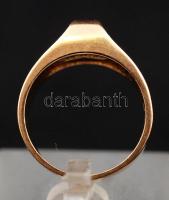 Arany gyűrű kővel, Au., 14K, bruttó: 5,5gr., jelzett,  méret: 52 / Gold ring with stones, Au 14K, gross: 5,5gr, marked, size: 52