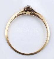 Arany gyűrű kővel, Au., 14K, bruttó: 1,4gr., jelzés nélkül,  méret: 54 / Gold ring with stones, Au 14K, gross: 1,4gr, without hallmark, size: 54