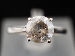 Ezüst gyűrű kővel, Ag., bruttó: 2,5gr., jelzett, méret:55 /  Silver ring with stone, Ag, gross: 2,5g...